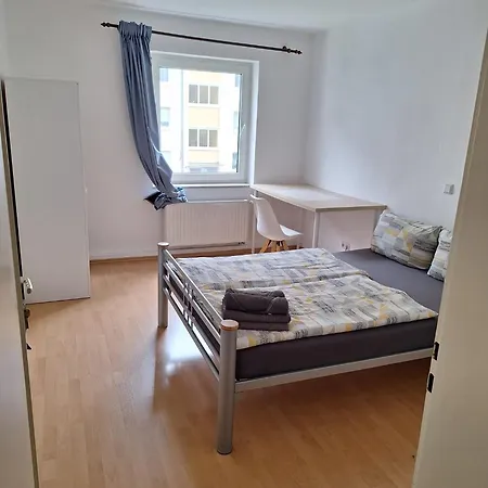 Middle Privat 5 Min Walk From Railstation Koblenz (Rhineland-Palatinate)